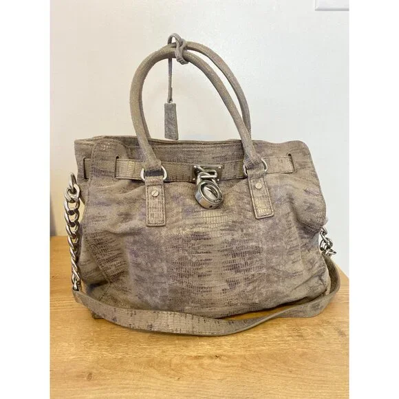 Michael Kors Distressed Gray Leather Satchel Bag W/ Chain Strap & Lock Accent - Picture 2 of 8